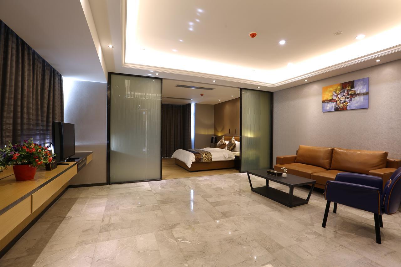 Aoyou International Apartment Hotel A Mall Brunch Kuangcsou Kültér fotó