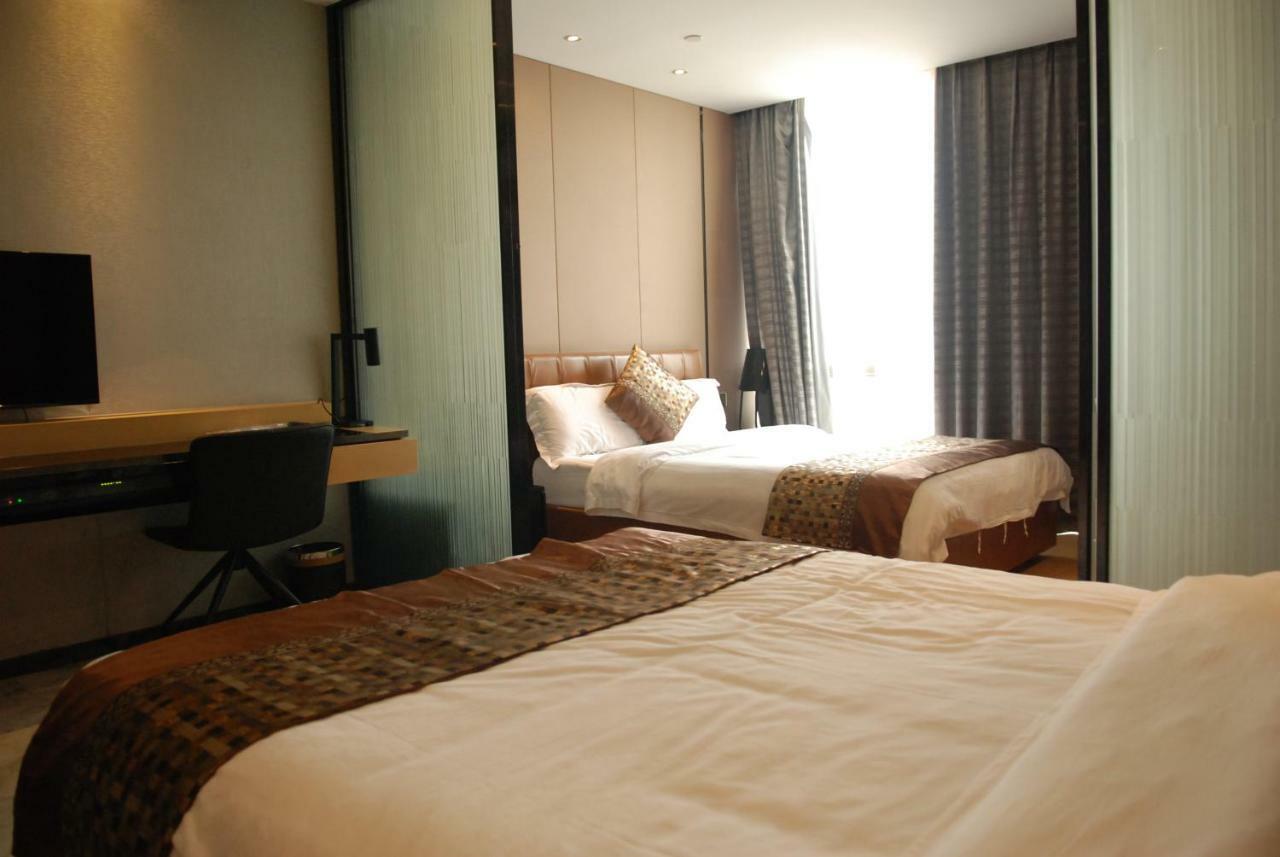 Aoyou International Apartment Hotel A Mall Brunch Kuangcsou Kültér fotó